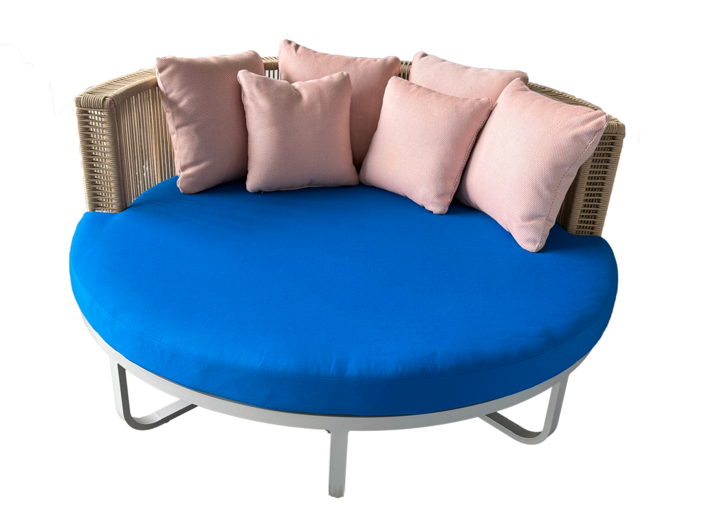 OUTDOOR ROUND SUNBED
