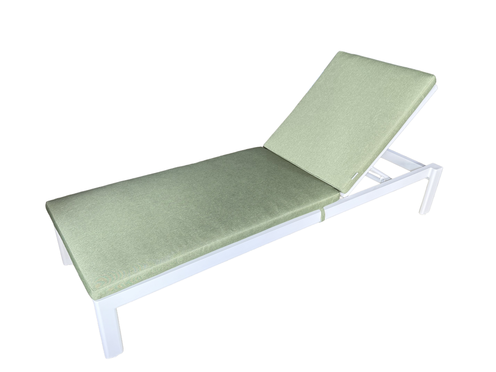 OUTDOOR SUN LOUNGER